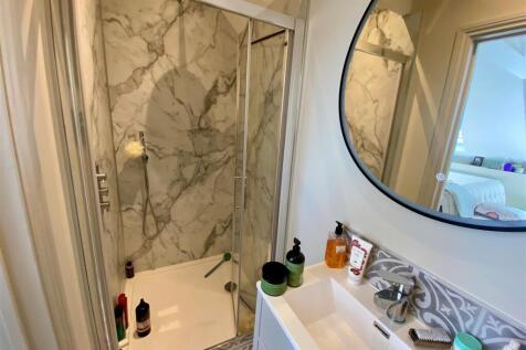 en suite.jpg
