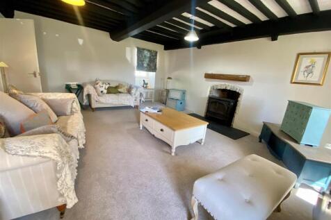 cae pentre bed  lounge.jpg