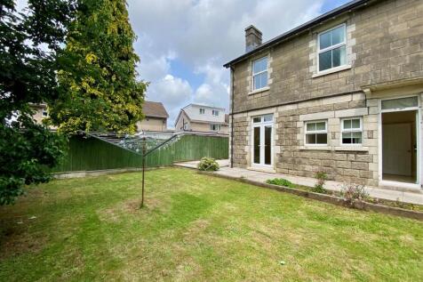 tyne house garden 3.jpg