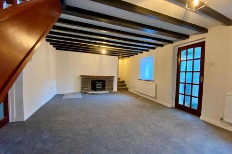 22 fireplace.jpg