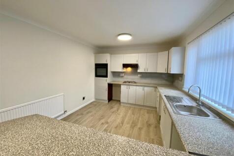 22 crown road kitchen.jpg