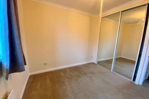 8 st davids bed 1.jpg