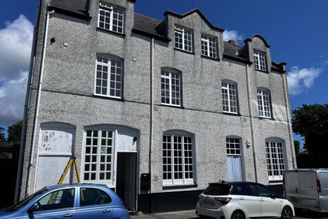 Property Image 9