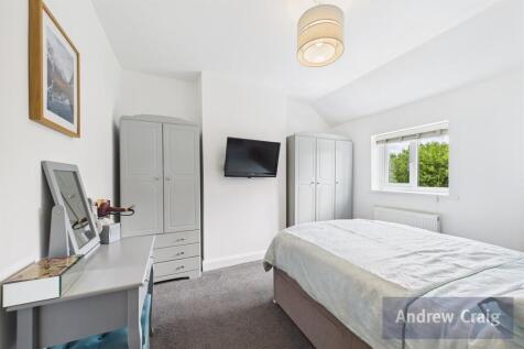 Rear Bedroom