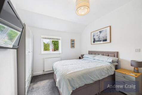 Rear Bedroom