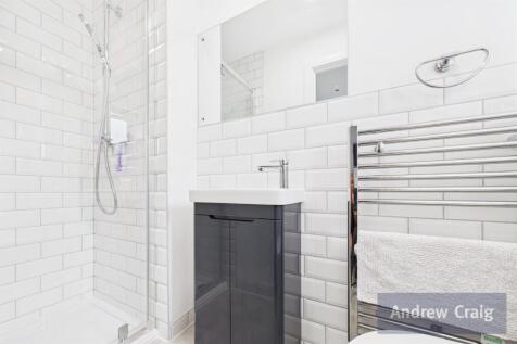 En Suite Shower Room