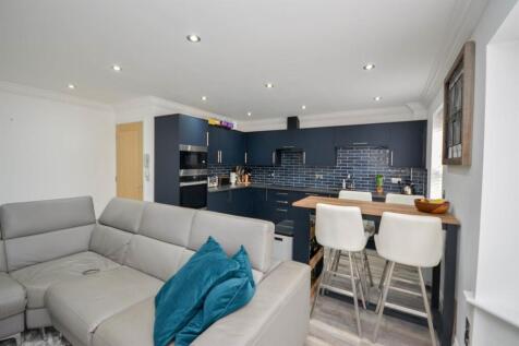 Lounge/Kitchen