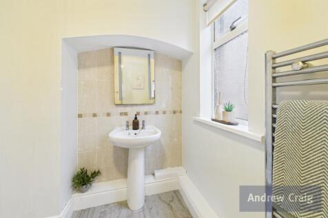 Ground Floor Bathroo