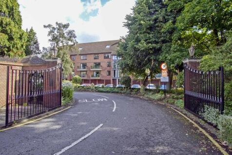 71 The Forresters External 1.jpg