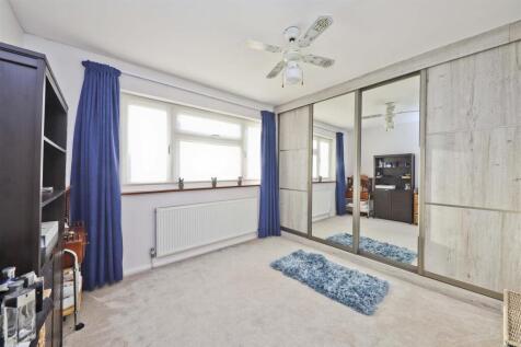 5 Harwell Close (20) copy.jpg