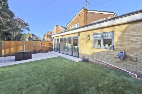 5 Harwell Close (22) copy.jpg