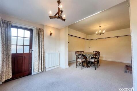 Dining Room 2.jpg