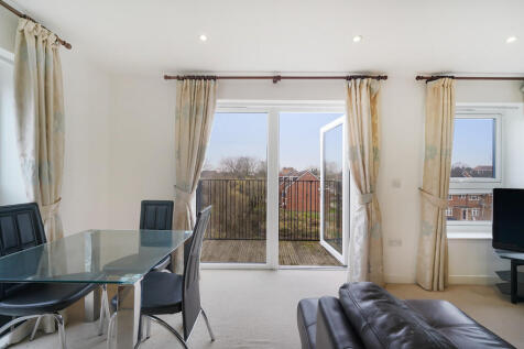 17 HENRY COURT 2