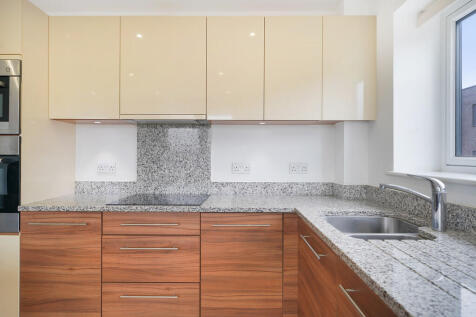 17 HENRY COURT 3