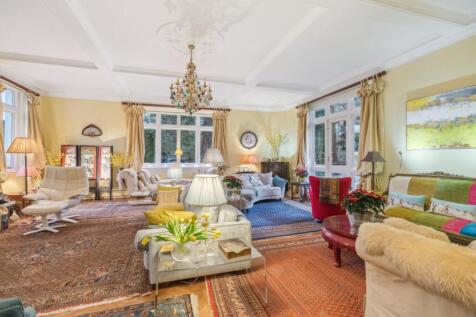 Drawing Room