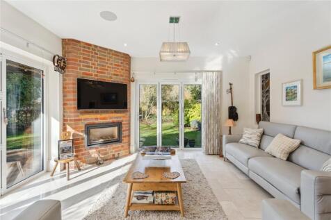 Dining/Family Room