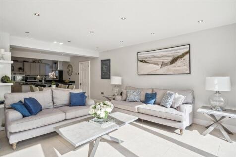 Kitchen/Family Room