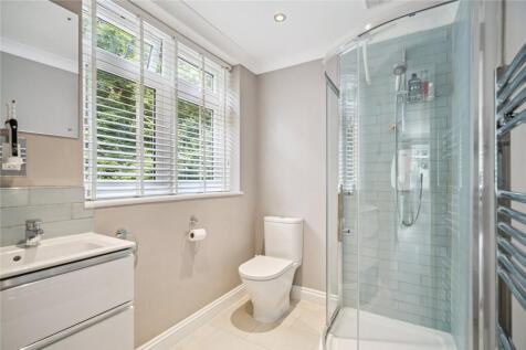 En Suite Shower