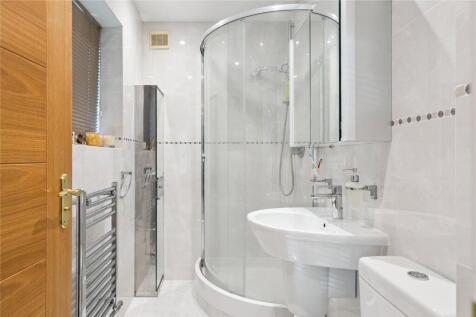 En Suite Shower Room