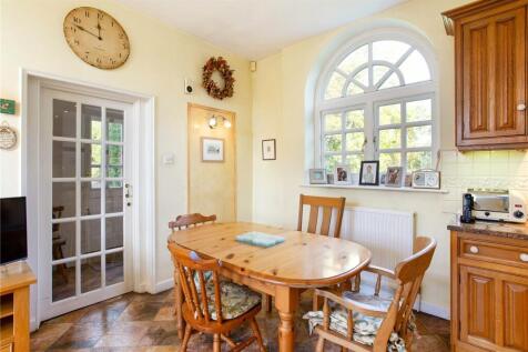 Breakfast Room