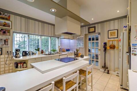 Kitchen/B&#39;fast