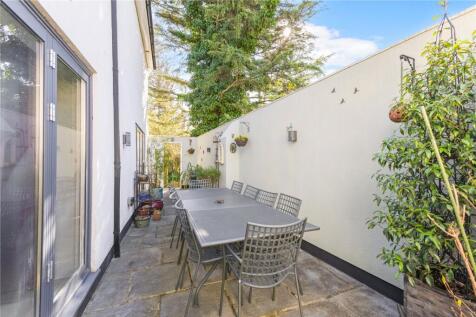 Rear Courtyard