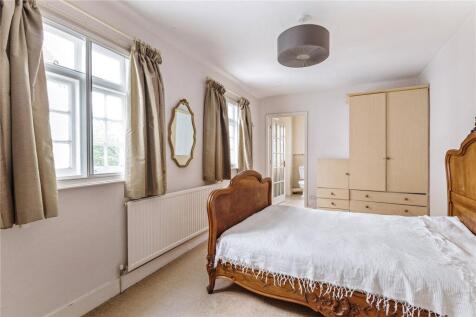 Principal Annexe Bed