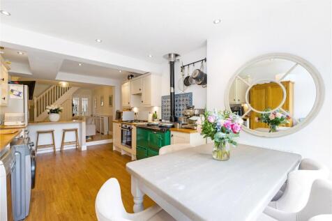 Dining/Kitchen