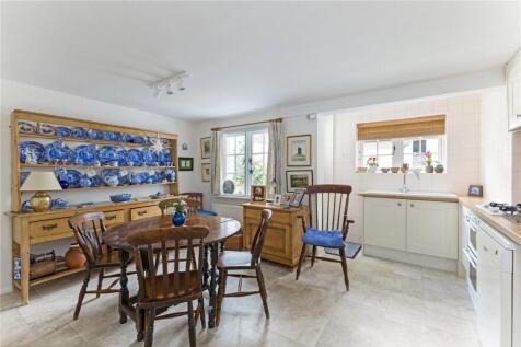 Breakfast Room