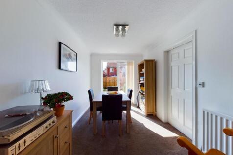 CAM00240P1-PR0290-STILL02.jpg