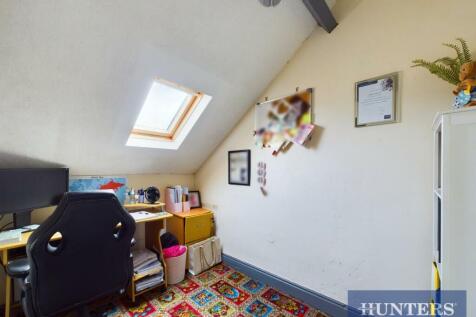 CAM03696G0-PR0080-STILL005.jpg