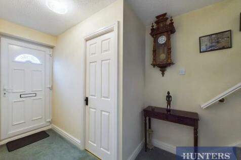 CAM03696G0-PR0304-STILL009.jpg