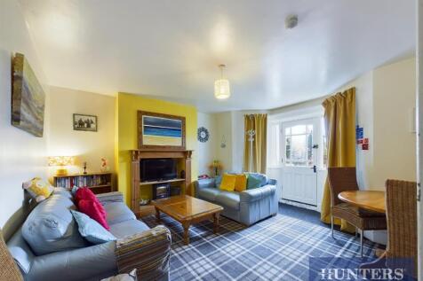 CAM03696G0-PR0315-STILL005.jpg