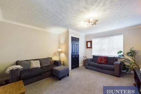 CAM03696G0-PR0420-STILL009.jpg