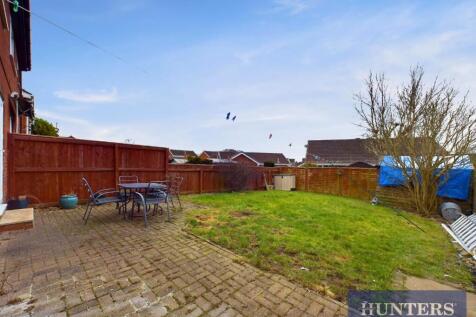 CAM03696G0-PR0420-STILL016.jpg