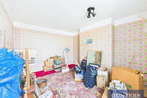 CAM05333G0-PR0014-STILL007.jpg