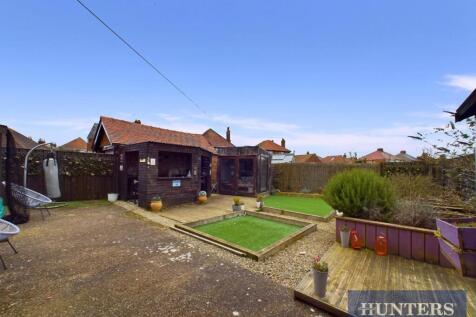 CAM03696G0-PR0407-STILL017.jpg