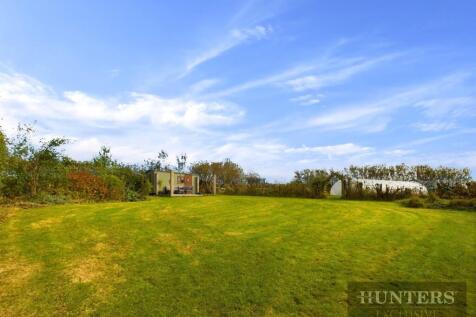 CAM03696G0-PR0290-STILL023.jpg