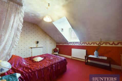 CAM03696G0-PR0427-STILL002.jpg