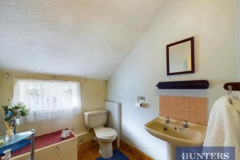 CAM03696G0-PR0427-STILL004.jpg