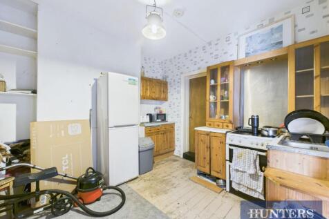 CAM05333G0-PR0083-STILL023.jpg
