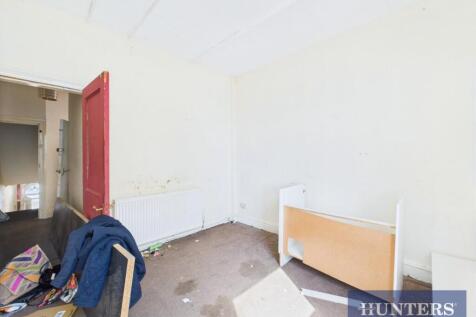CAM05333G0-PR0083-STILL012.jpg