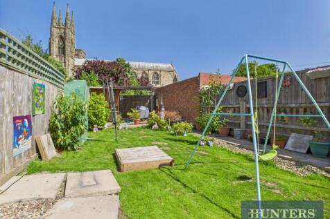 CAM05333G0-PR0136-STILL017.jpg