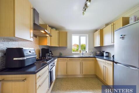 CAM03696G0-PR0114-STILL017.jpg
