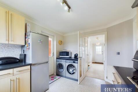 CAM03696G0-PR0114-STILL018.jpg
