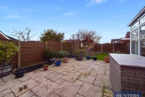 CAM01984G0-PR0376-STILL019.jpg