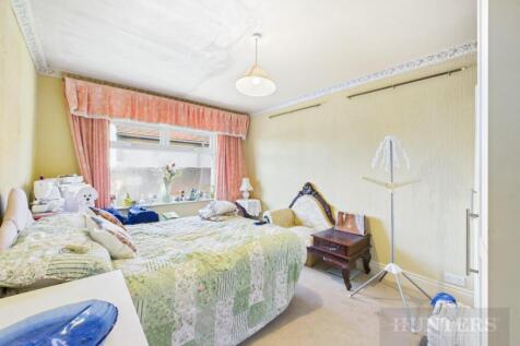 CAM05333G0-PR0261-STILL004.jpg