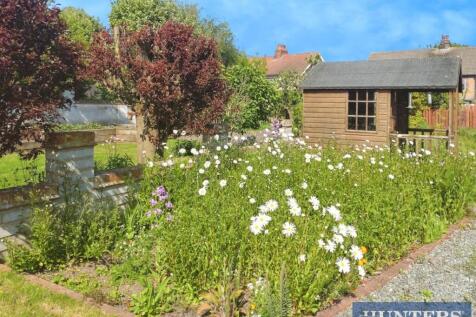 ff40b57f-picture 20of 20garden.jpg