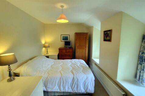 Bedroom 1 (cottage 2)
