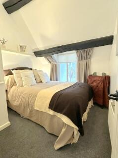Bedroom 3_1.jpg